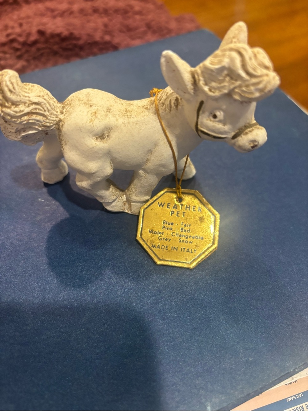 White Resin Horse Weather Pet Figurine Made in Italy